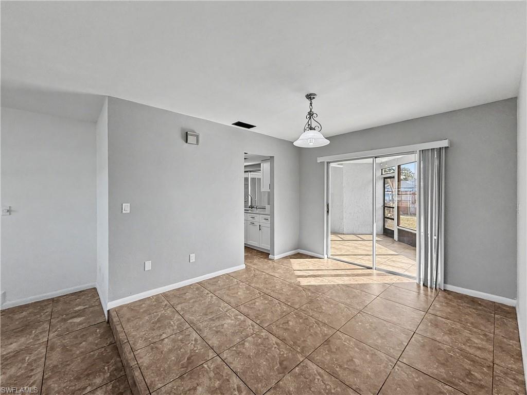 SAN CARLOS PARK - Residential Lease