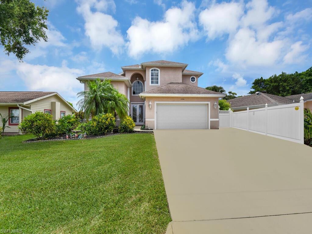 FORT MYERS SHORES - Residential