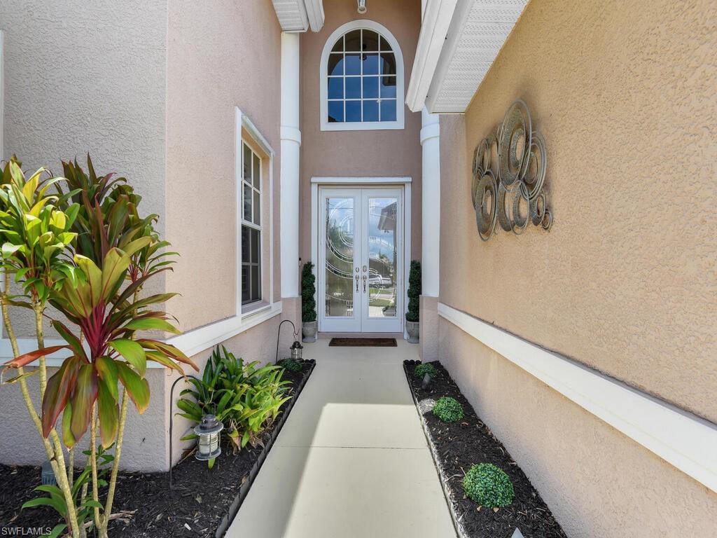 FORT MYERS SHORES - Residential