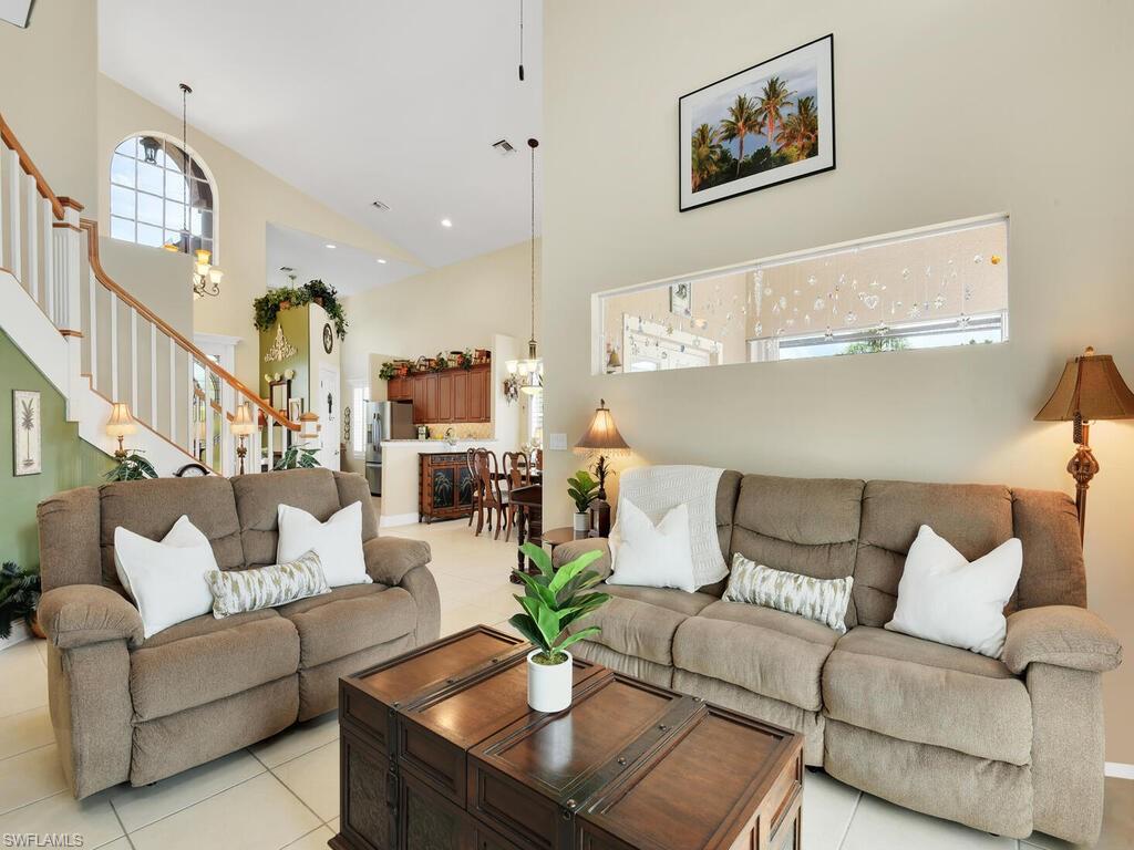 FORT MYERS SHORES - Residential