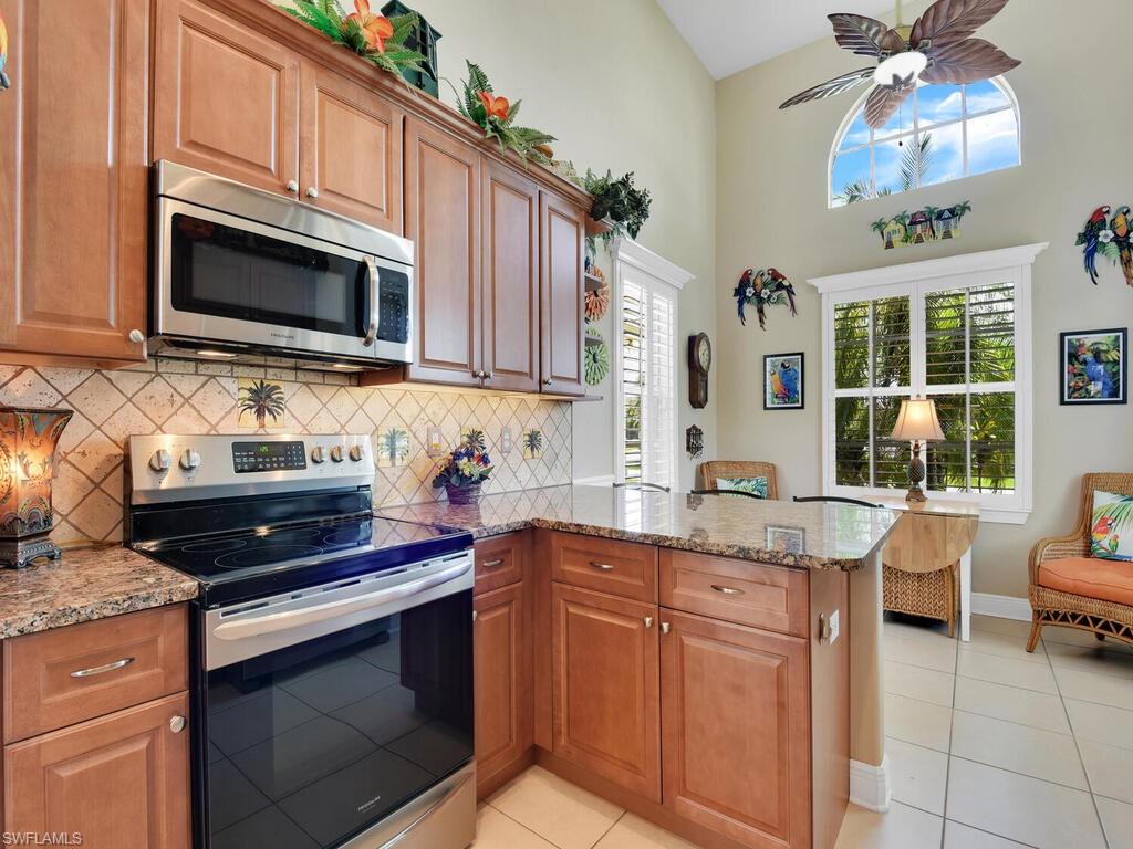 FORT MYERS SHORES - Residential