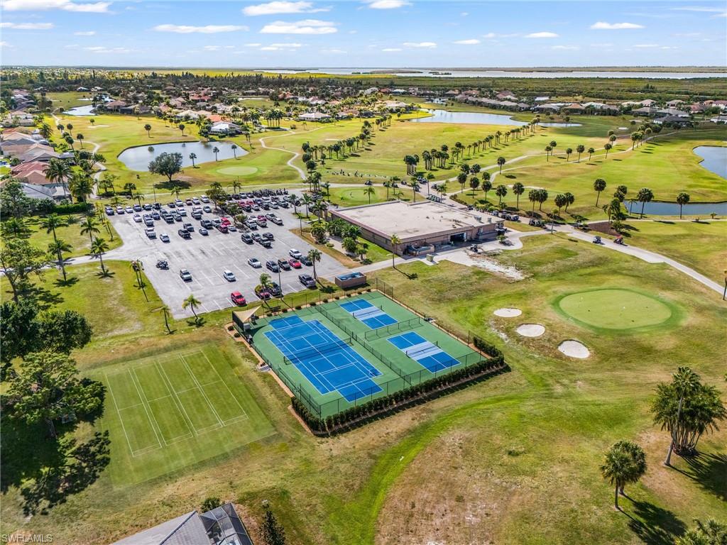 CAPE ROYAL - Residential