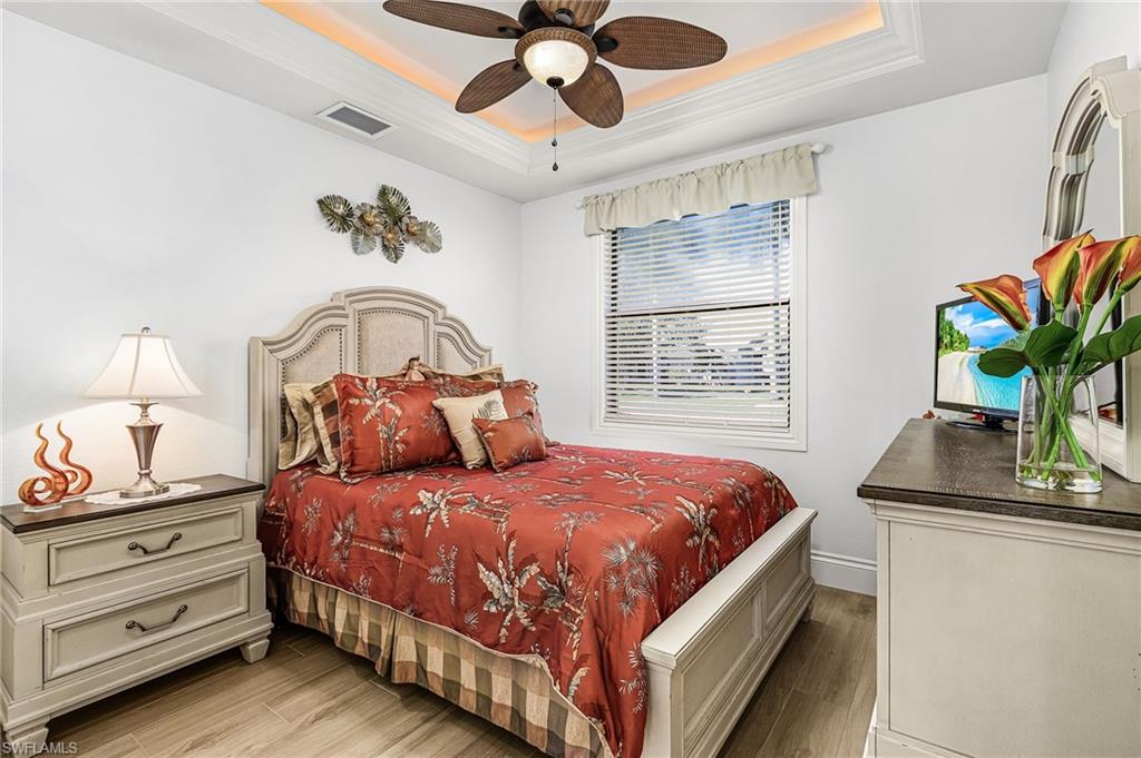 CAPE ROYAL - Residential