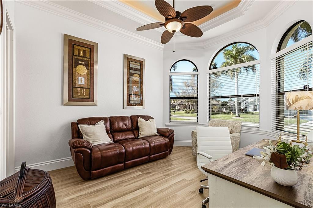 CAPE ROYAL - Residential