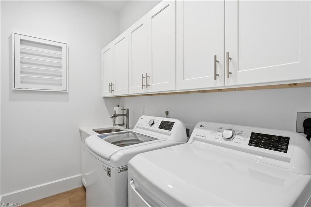 THE VILLAS AT CAUSEWAY KEY - Residential