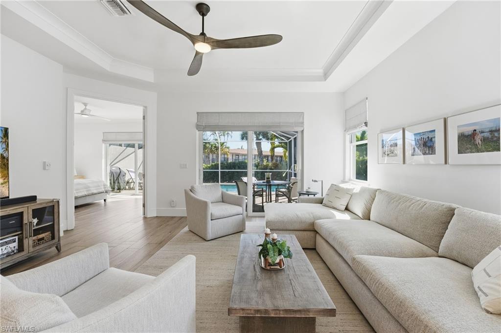 THE VILLAS AT CAUSEWAY KEY - Residential