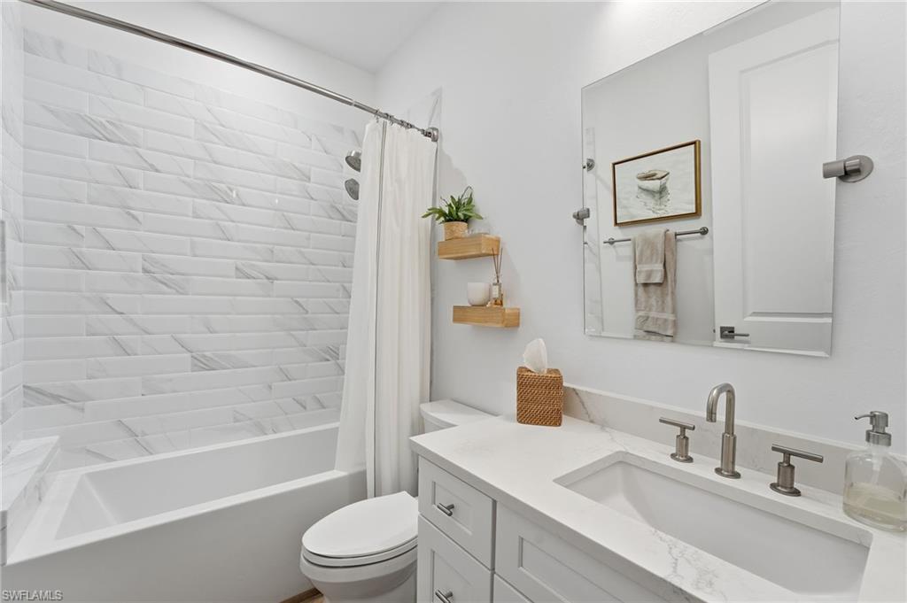 THE VILLAS AT CAUSEWAY KEY - Residential