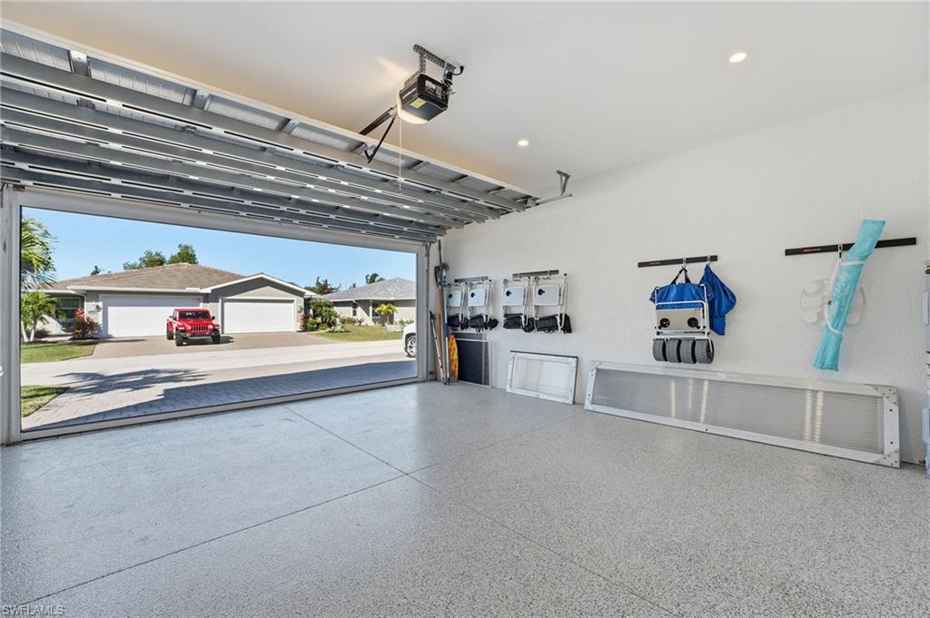 THE VILLAS AT CAUSEWAY KEY - Residential