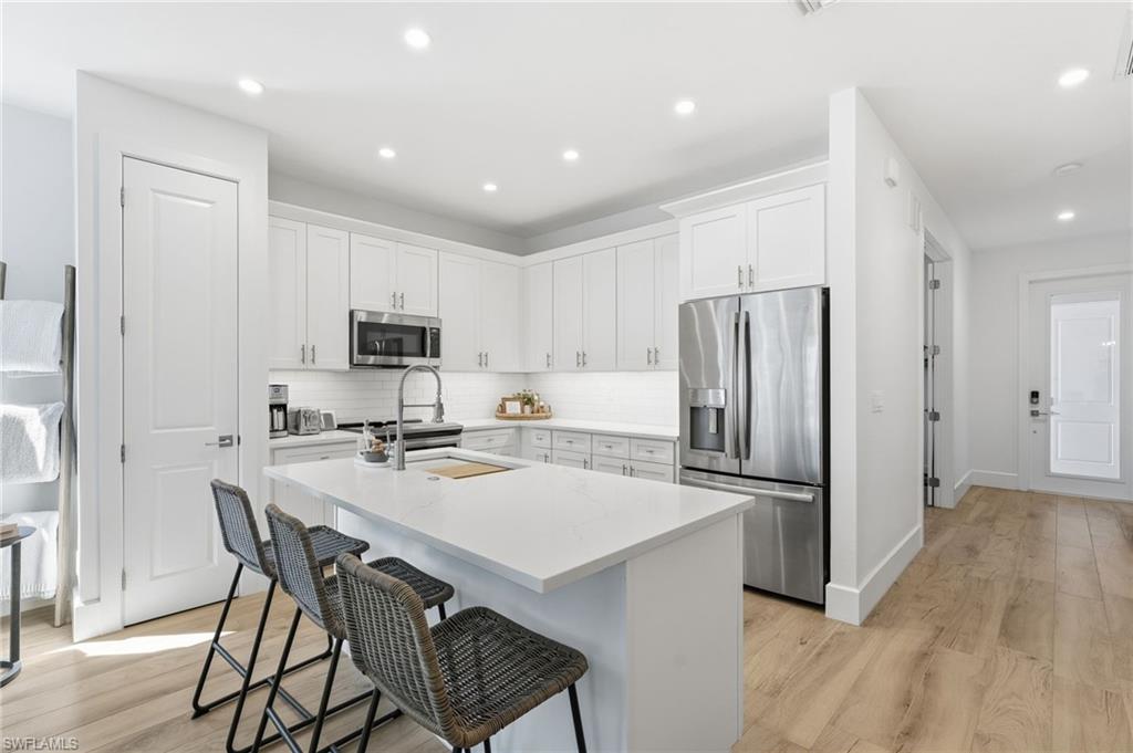 THE VILLAS AT CAUSEWAY KEY - Residential