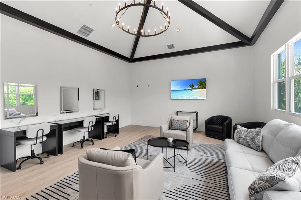 HENDRY CREEK - Residential