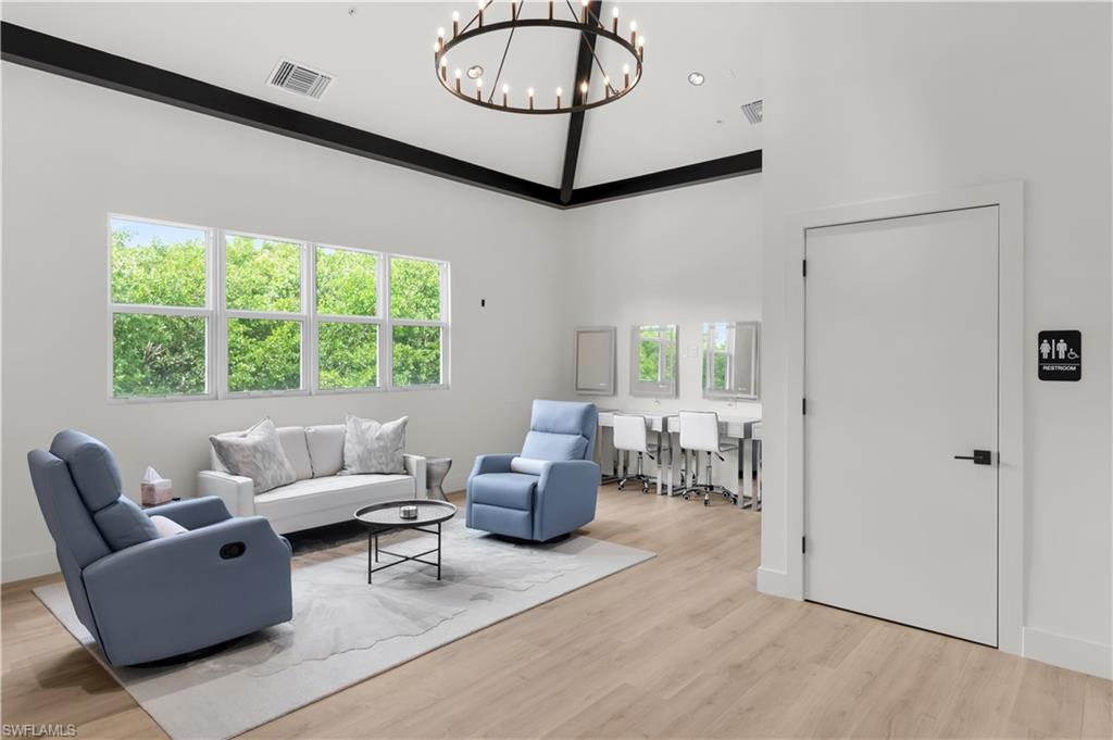 HENDRY CREEK - Residential