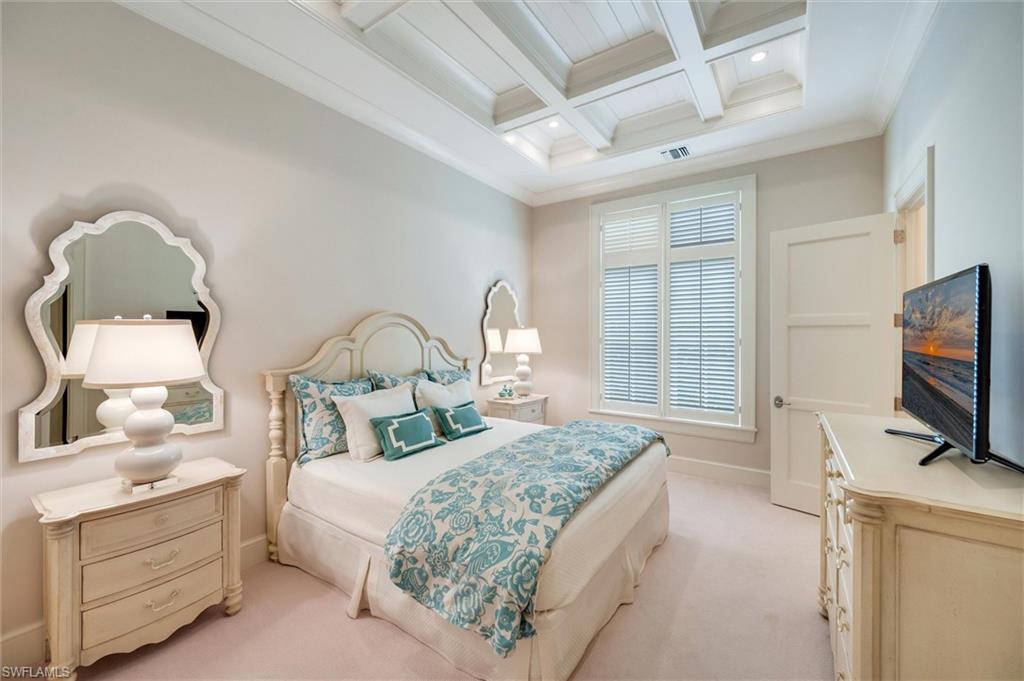 MOORINGS - Residential