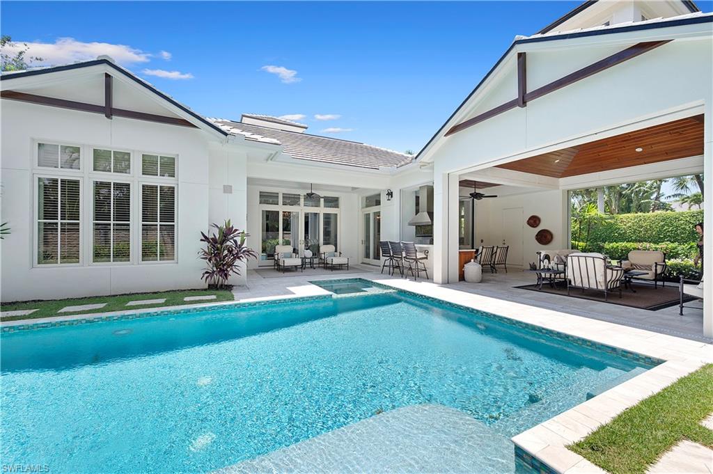 MOORINGS - Residential