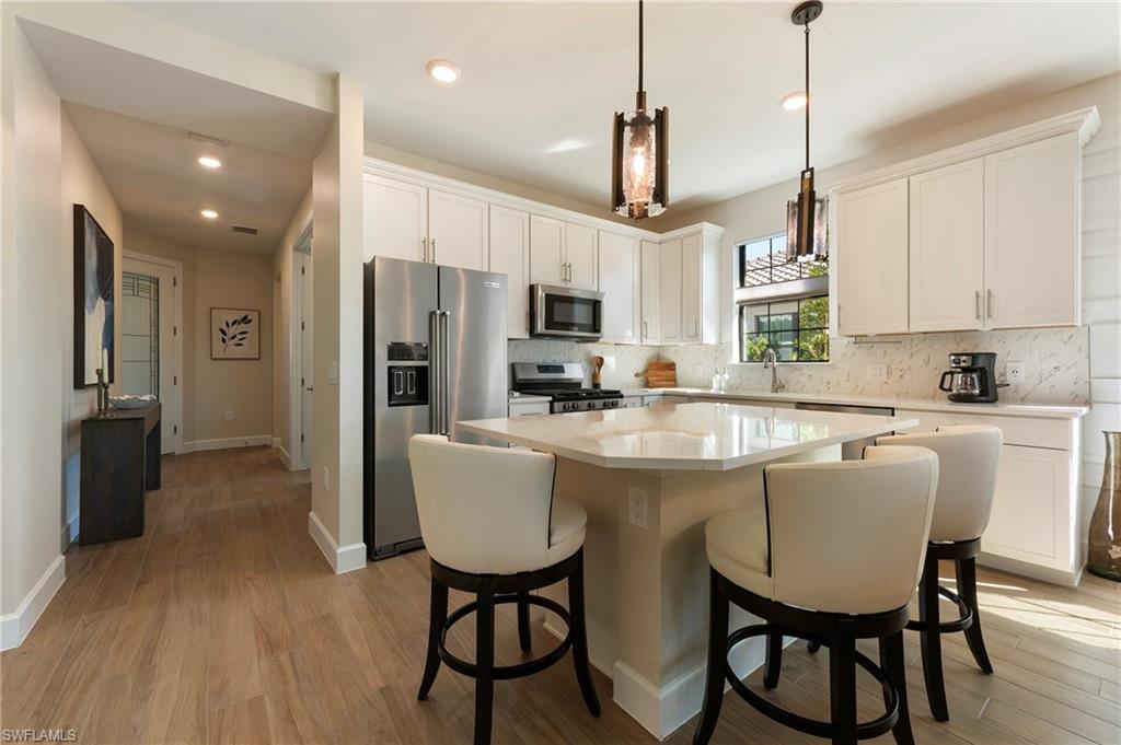 ESPLANADE LAKE CLUB - Residential Lease