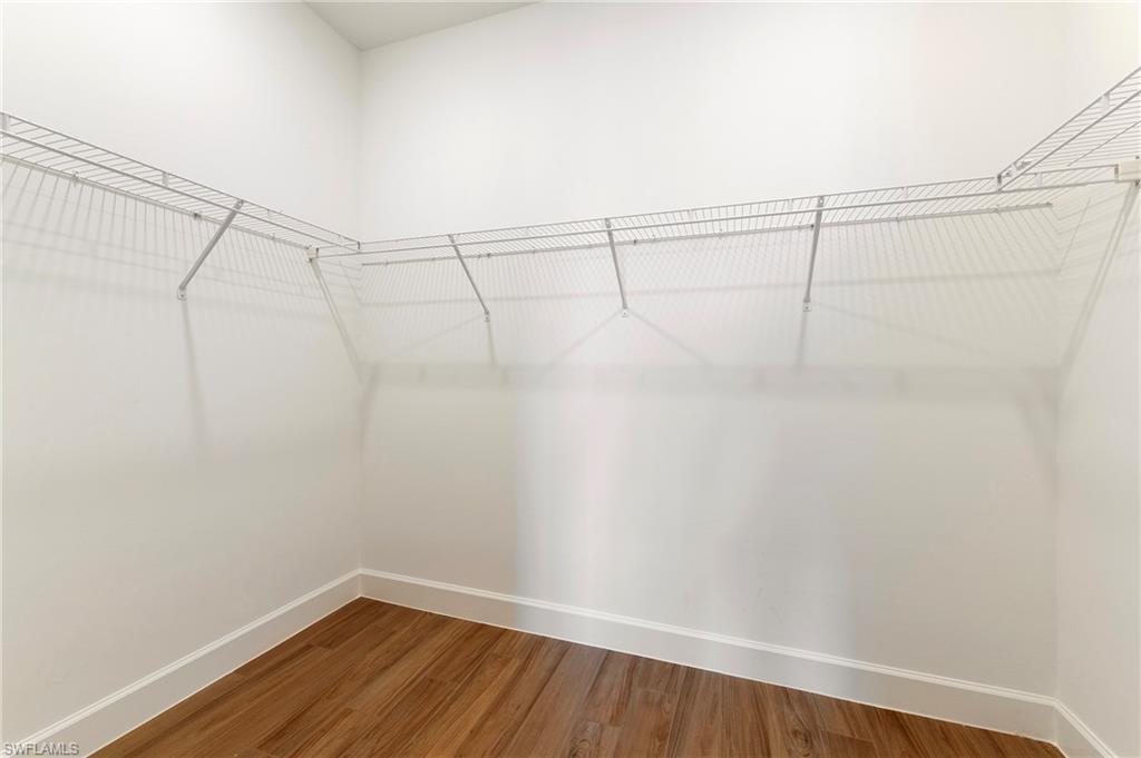 ESPLANADE LAKE CLUB - Residential Lease