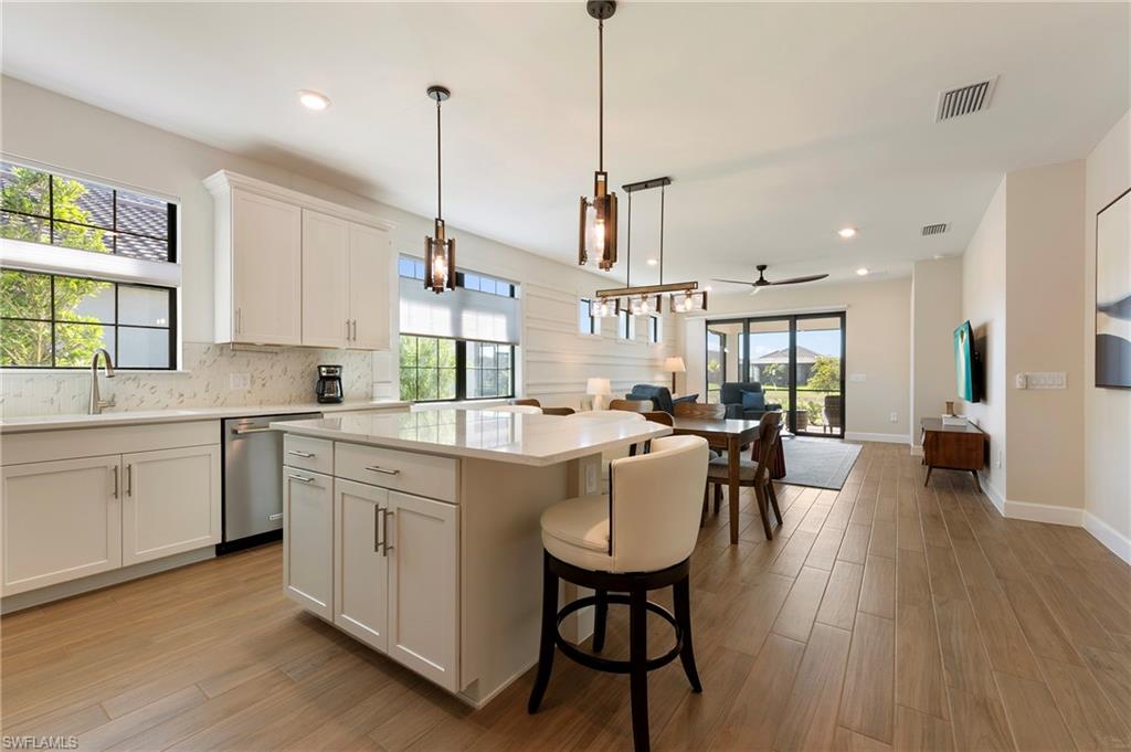 ESPLANADE LAKE CLUB - Residential Lease