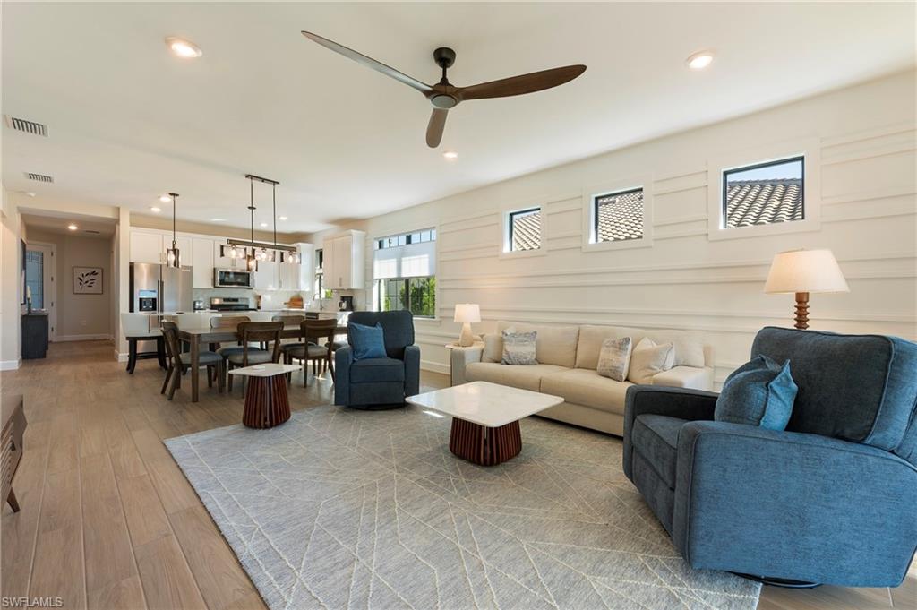 ESPLANADE LAKE CLUB - Residential Lease