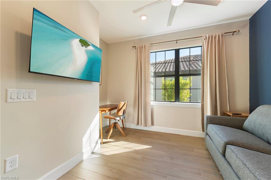 ESPLANADE LAKE CLUB - Residential Lease