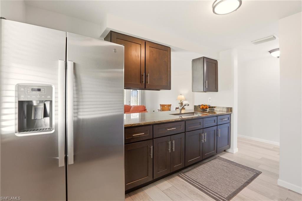 GOLDEN GATE CITY - Residential