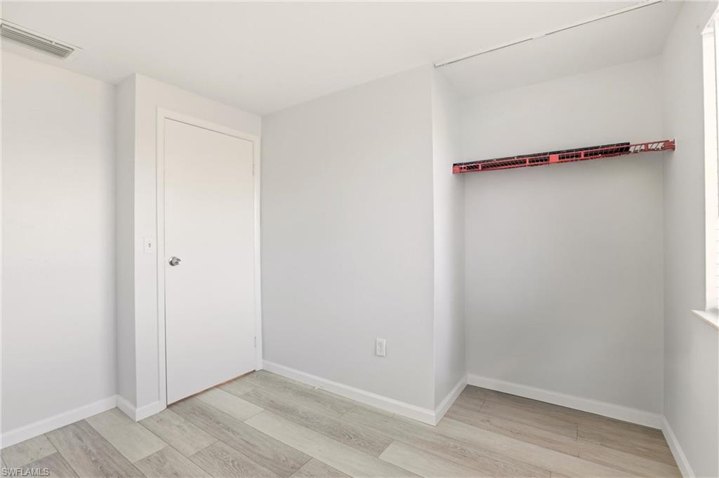 GOLDEN GATE CITY - Residential