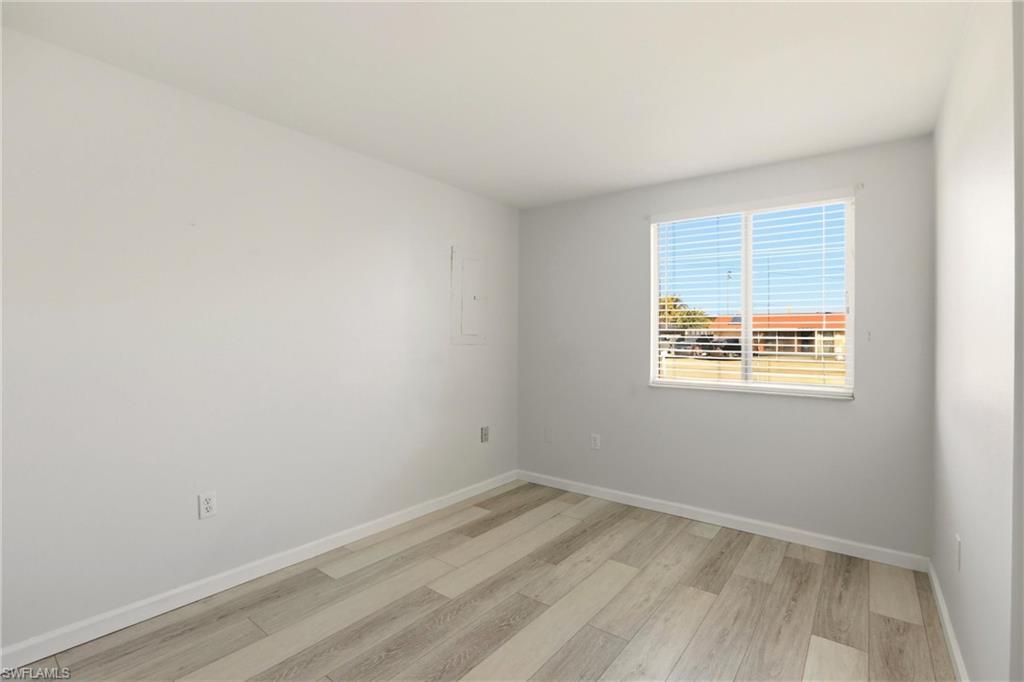 GOLDEN GATE CITY - Residential