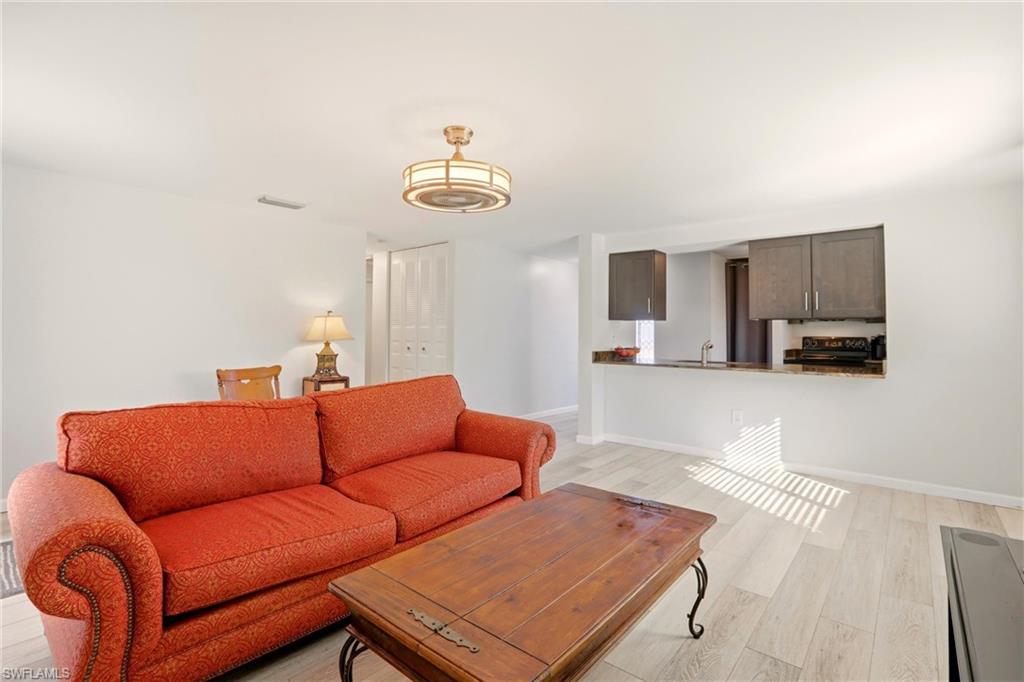 GOLDEN GATE CITY - Residential