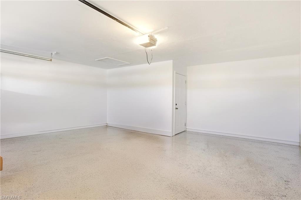 GOLDEN GATE CITY - Residential