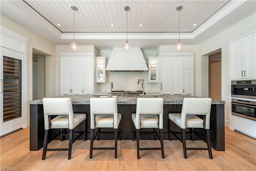 ROYAL HARBOR - Residential