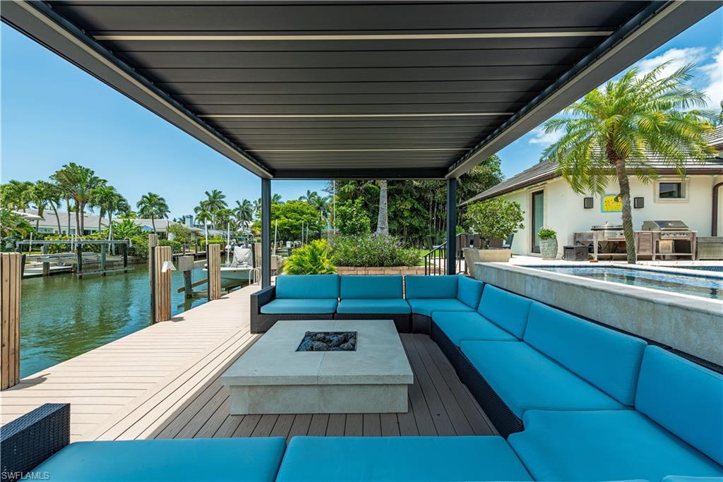 ROYAL HARBOR - Residential