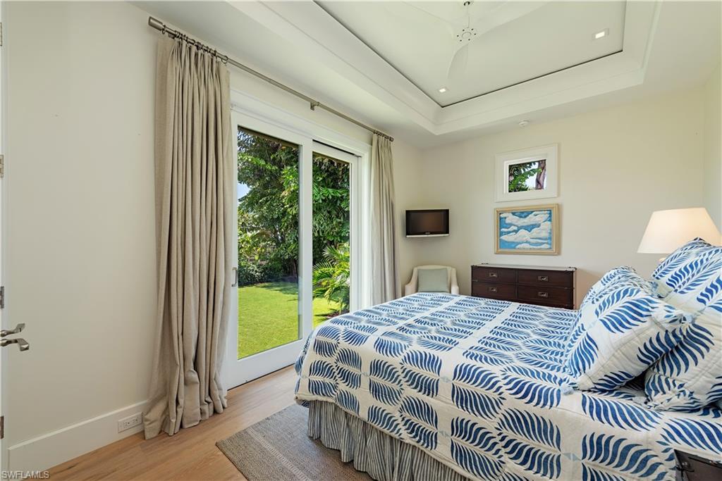 ROYAL HARBOR - Residential