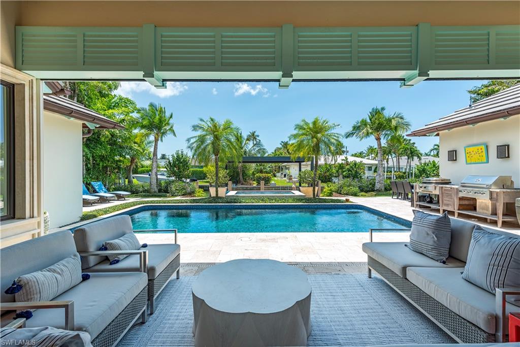 ROYAL HARBOR - Residential