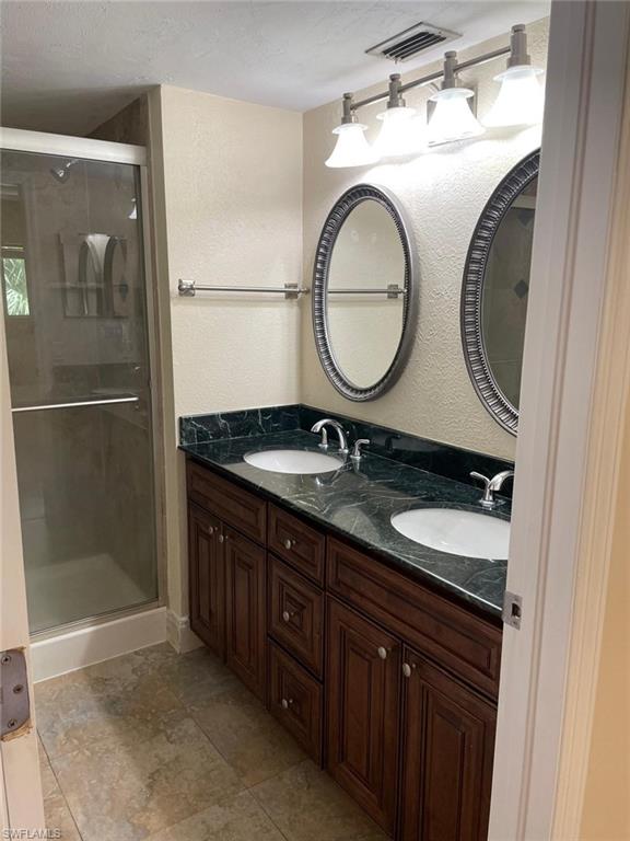 NAPLES TRACE - Residential Lease