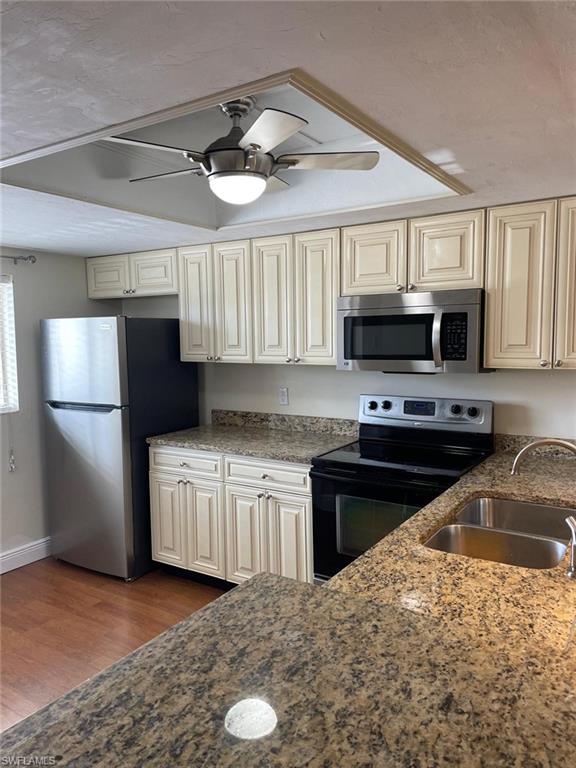 NAPLES TRACE - Residential Lease