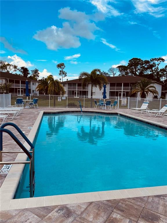 NAPLES TRACE - Residential Lease