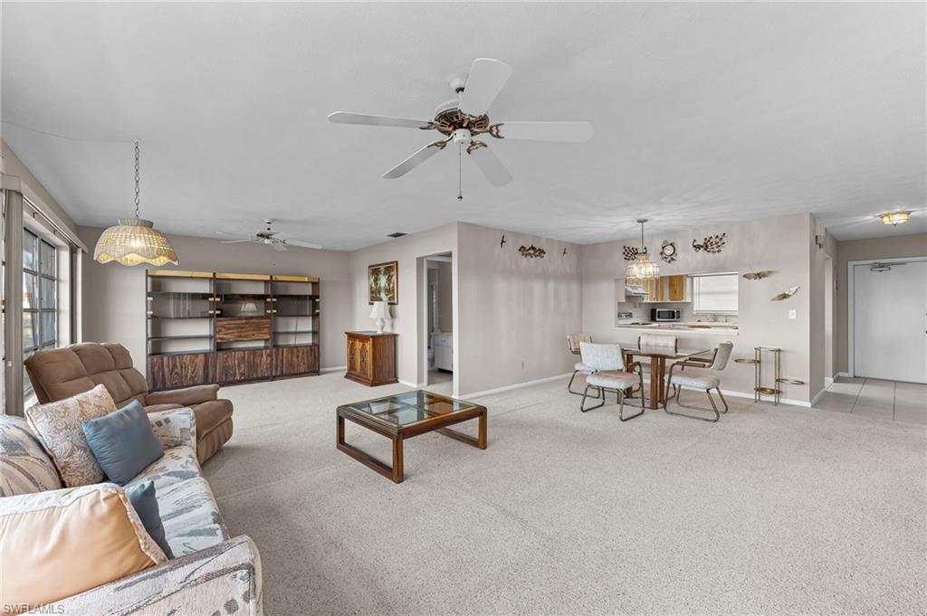 BEACH VILLA CONDO - Residential