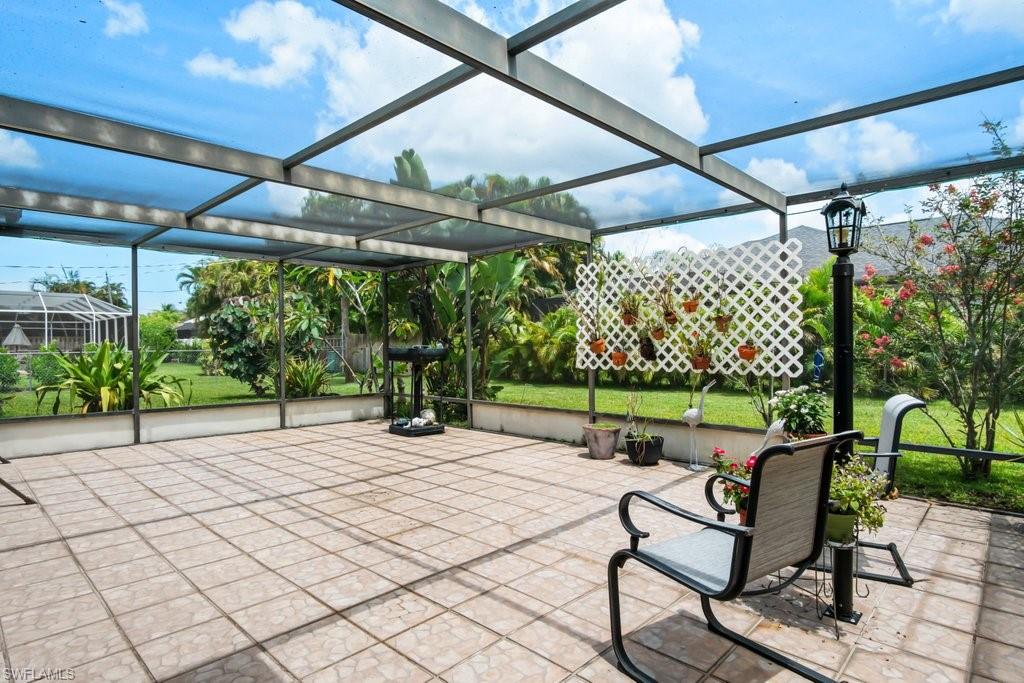 WILLOUGHBY ACRES - Residential