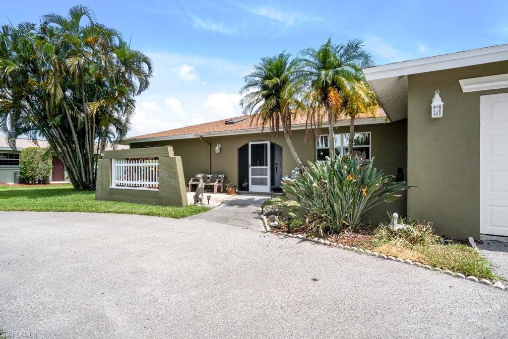 WILLOUGHBY ACRES - Residential