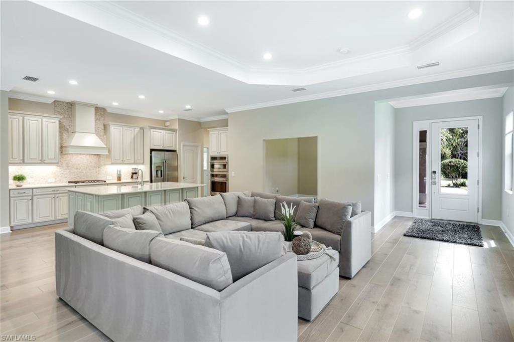 DANIELS PLACE - Residential