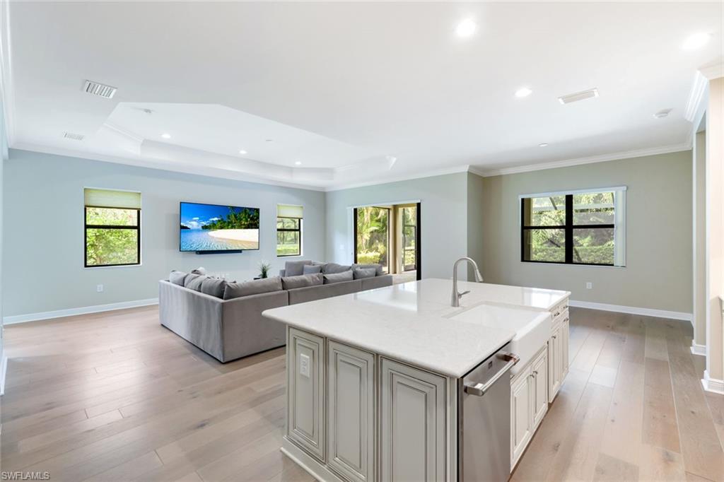 DANIELS PLACE - Residential