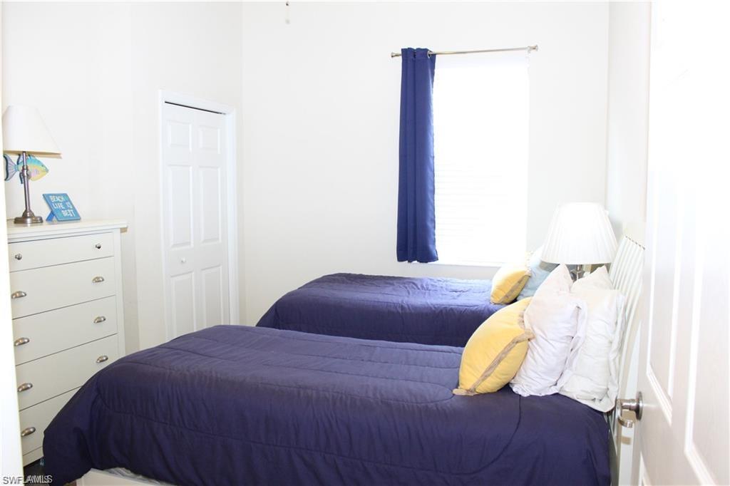 HERITAGE BAY - Residential Lease