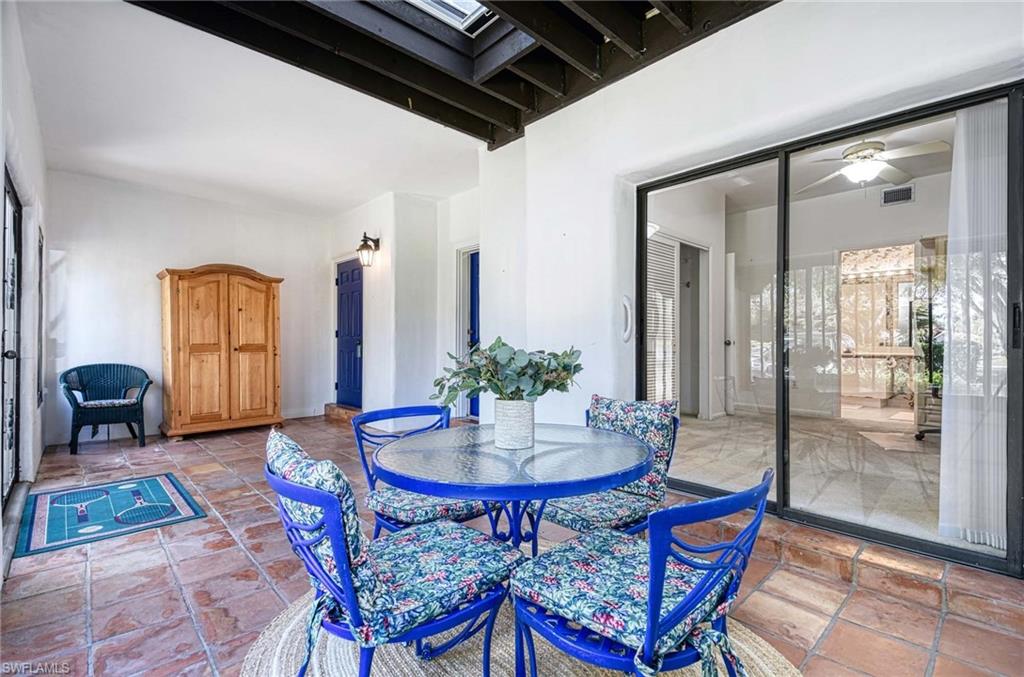 WORLD TENNIS CENTER - Residential