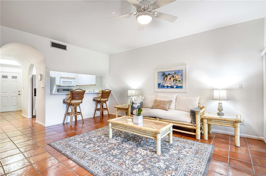 WORLD TENNIS CENTER - Residential