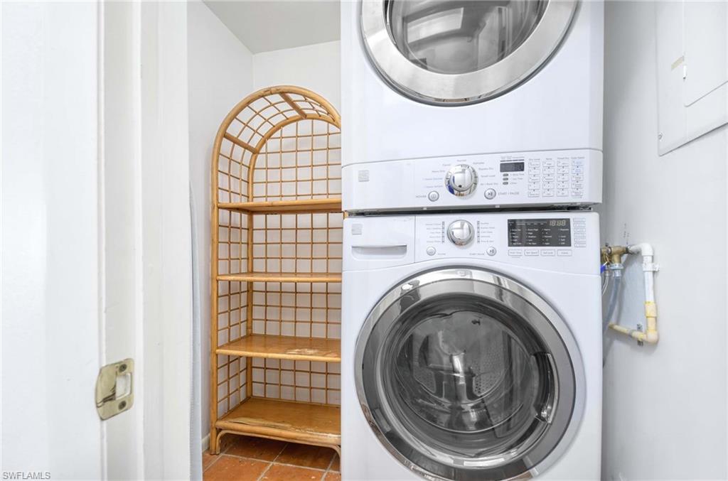 WORLD TENNIS CENTER - Residential