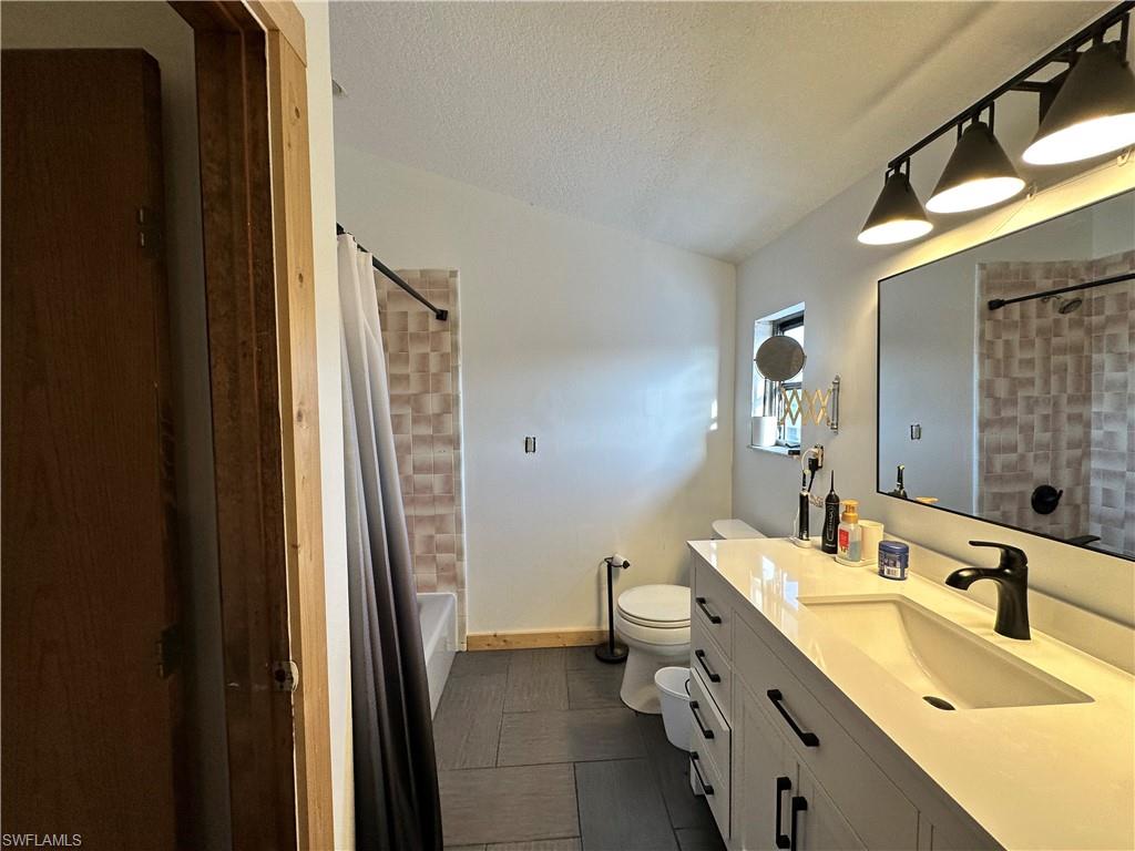 PUNTA GORDA - Residential