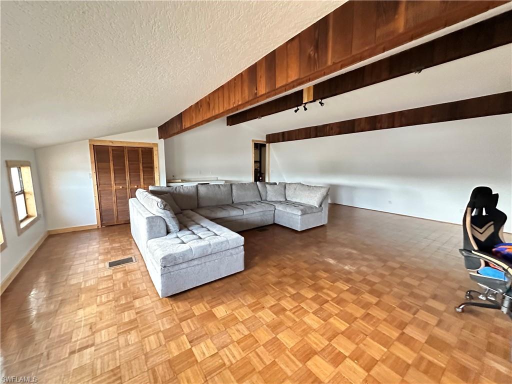 PUNTA GORDA - Residential