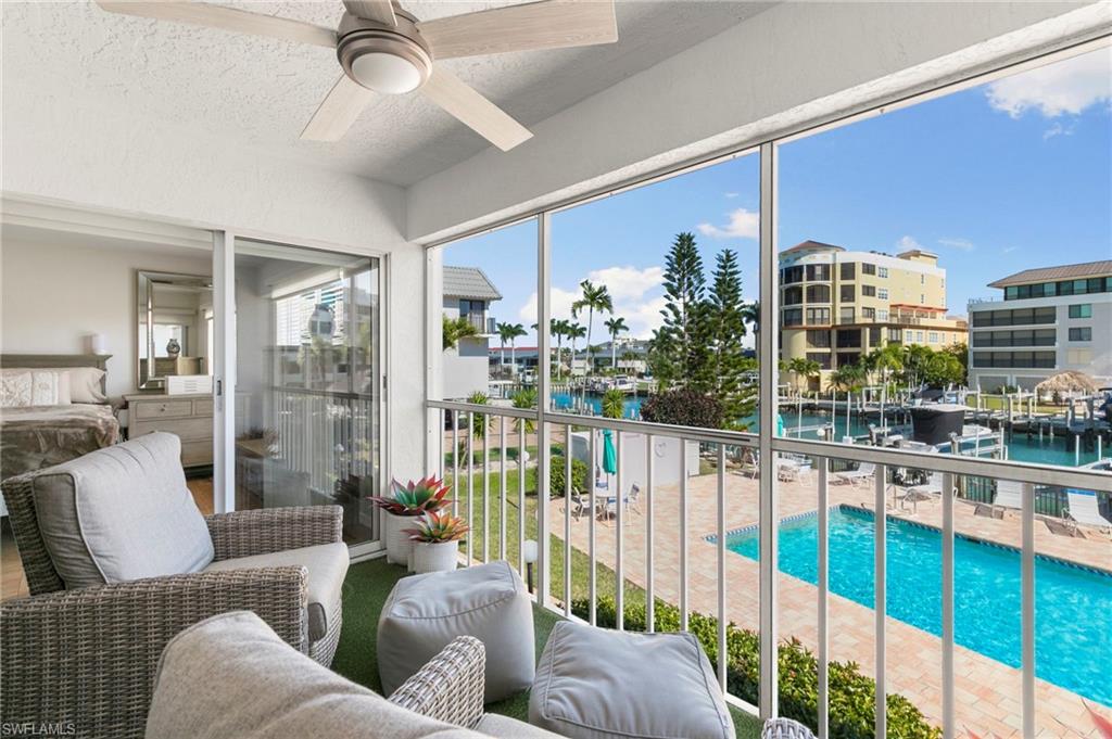 PELICAN PERCH - Residential