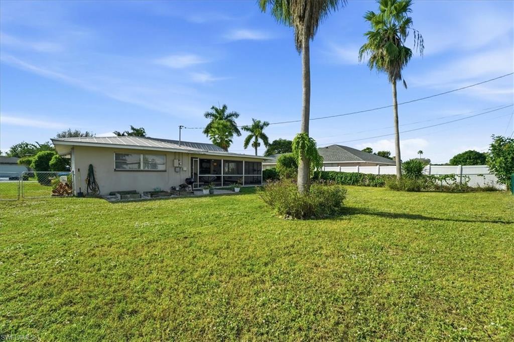 CAPE CORAL - Residential