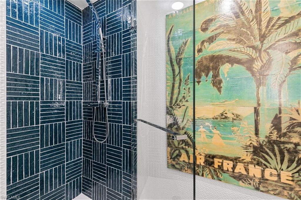 VILLE DE MARCO - Residential