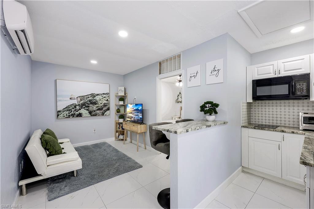 LOGAN WOODS - Residential