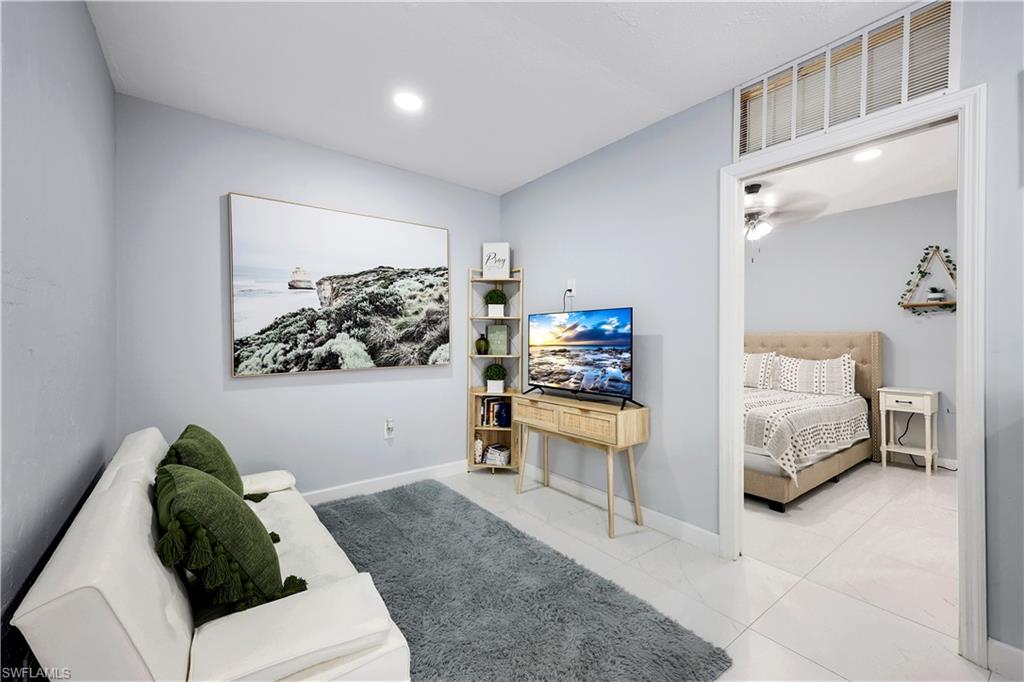 LOGAN WOODS - Residential